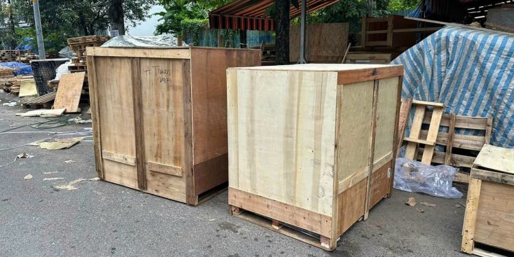 Dịch vụ gửi tủ thờ đi Mỹ