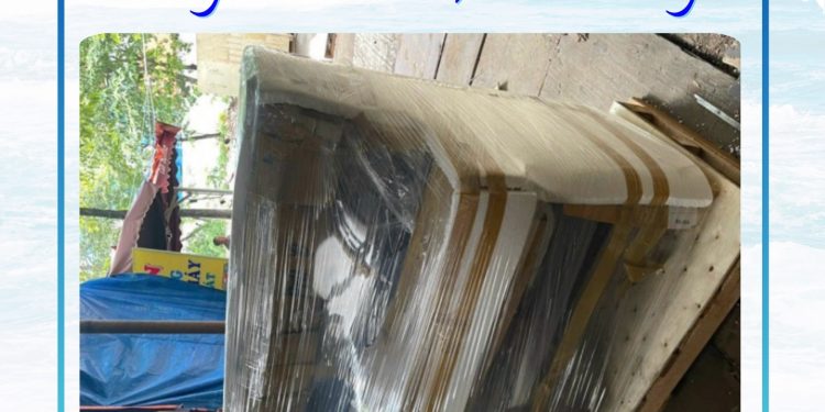 Gửi tủ giường đi Anh